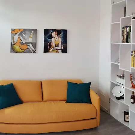Διαμέρισμα Monolocale Nuovo In Centralissimo Palazzo Storico Μιλάνο