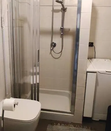 Monolocale Nuovo In Centralissimo Palazzo Storico * Μιλάνο